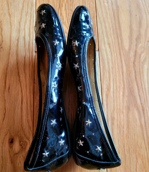 Jimmy Choo Black Patent Leather Star Cutout Flats - Picture 7 of 9